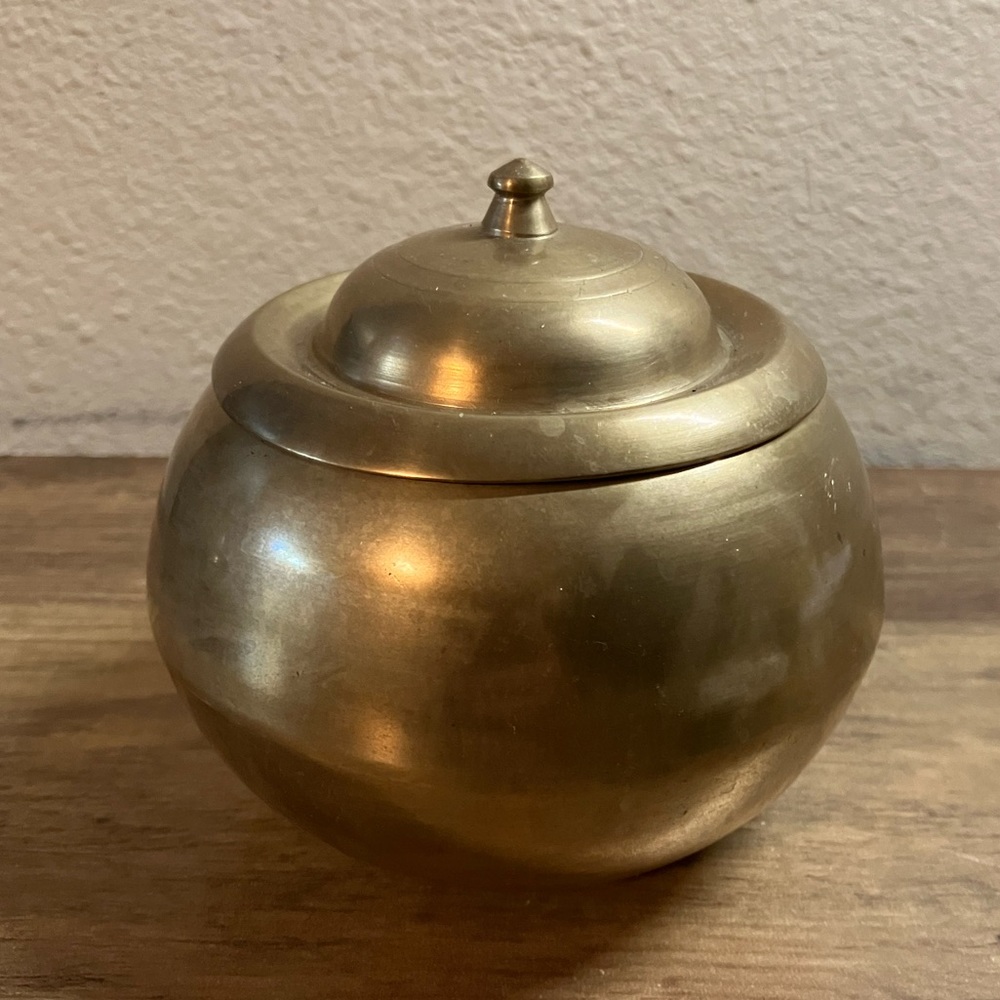 Korean Brass Pot Round Bowl with Lid